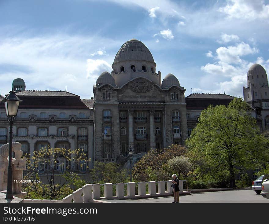 gellert-thermal-baths