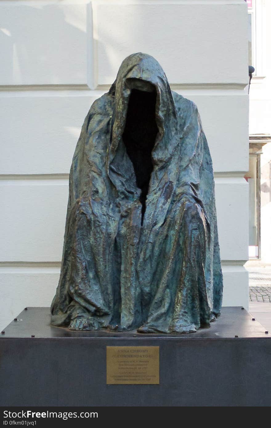 Sculpture by Czech artist Anna Chromy honoring the premiere of Mozart&#039;s Don Giovanni opera at Estates Theatre in Prague. Sculpture by Czech artist Anna Chromy honoring the premiere of Mozart&#039;s Don Giovanni opera at Estates Theatre in Prague.