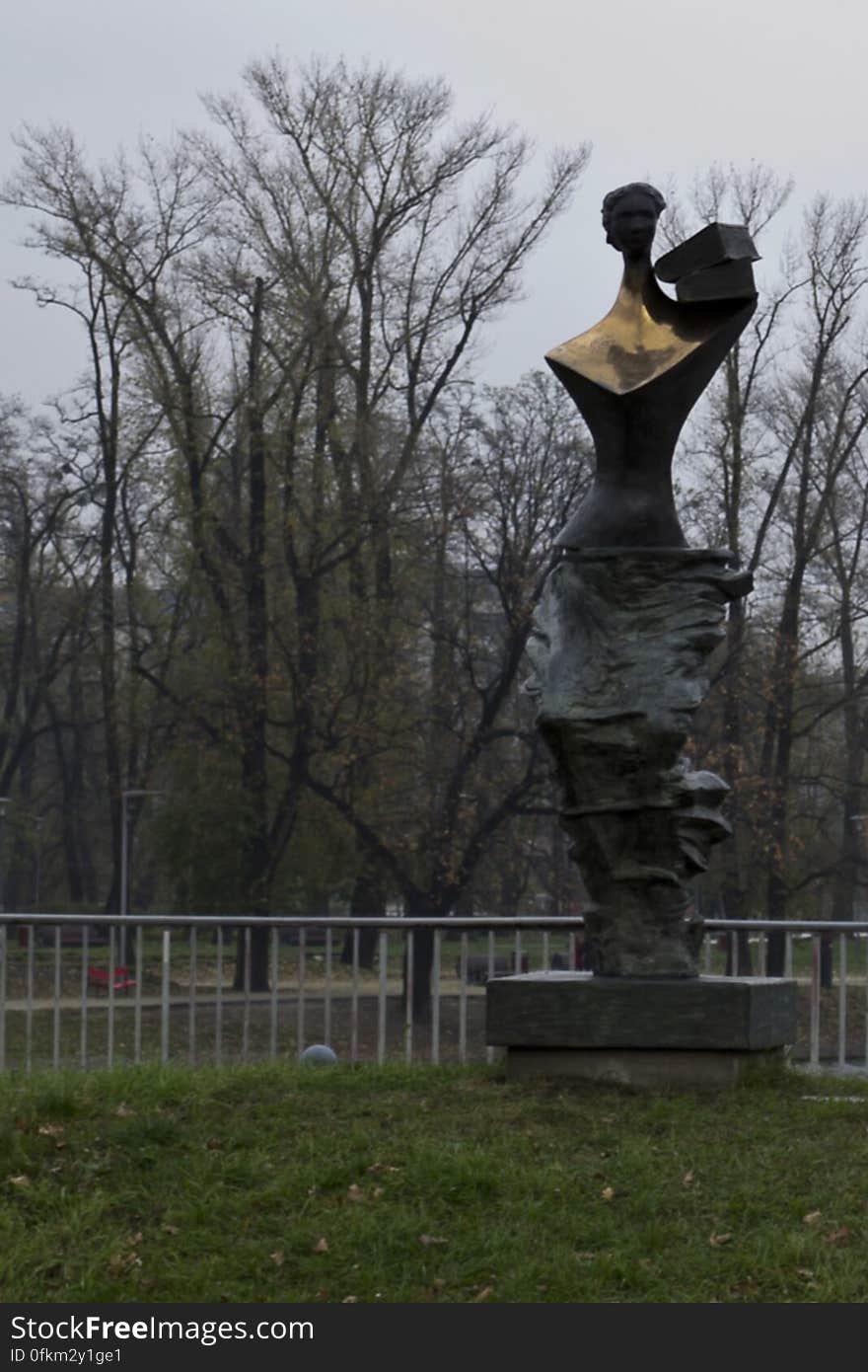 Monument dedicated to the victims of Wroclaw 1997 flood