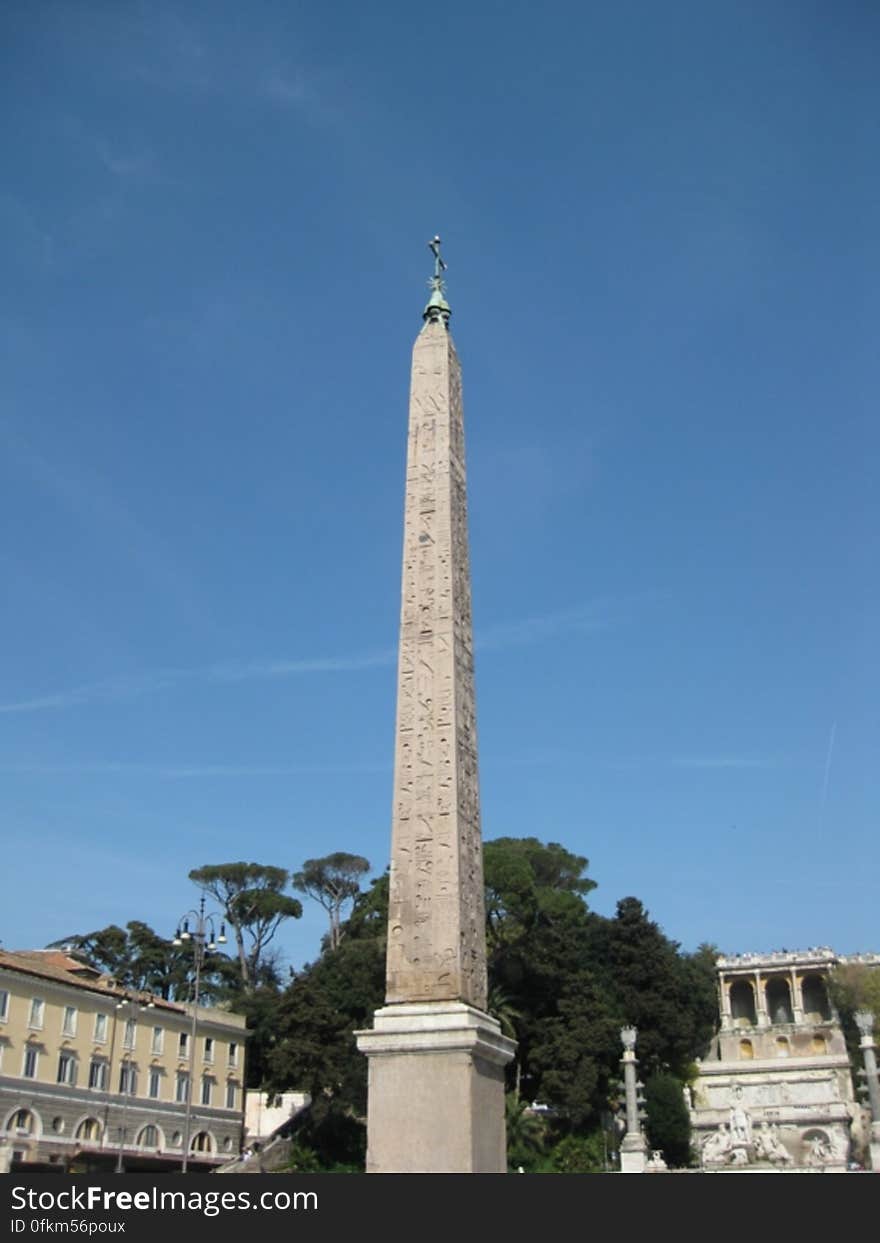 obelisk-erected-in-piazza-del-popolo