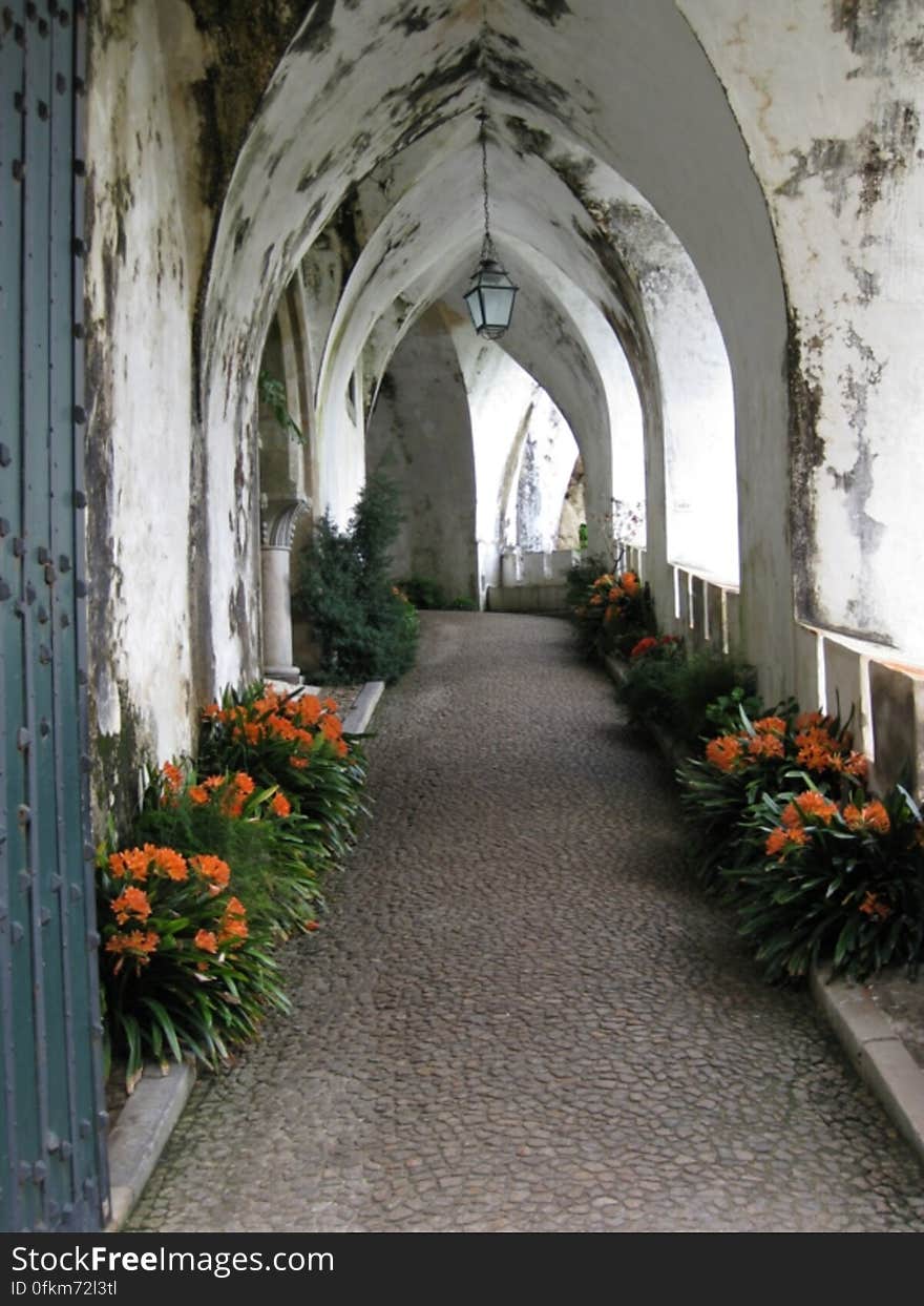 pena-palace-entrance