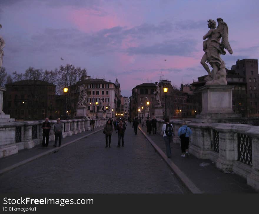 sant-angelo-bridge