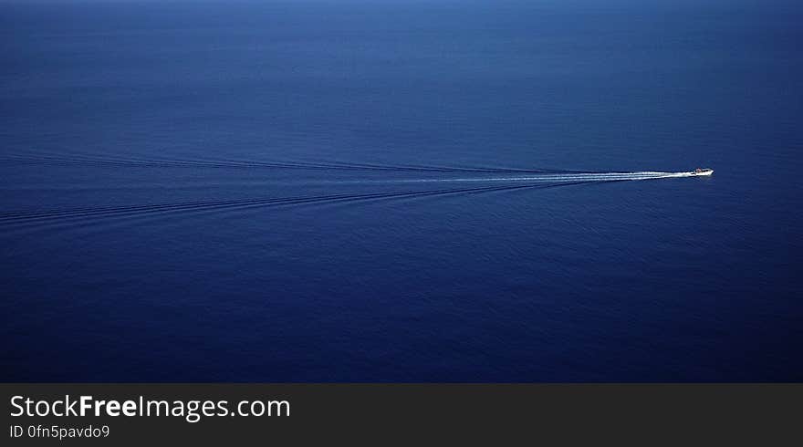 Ship Waves Ocean