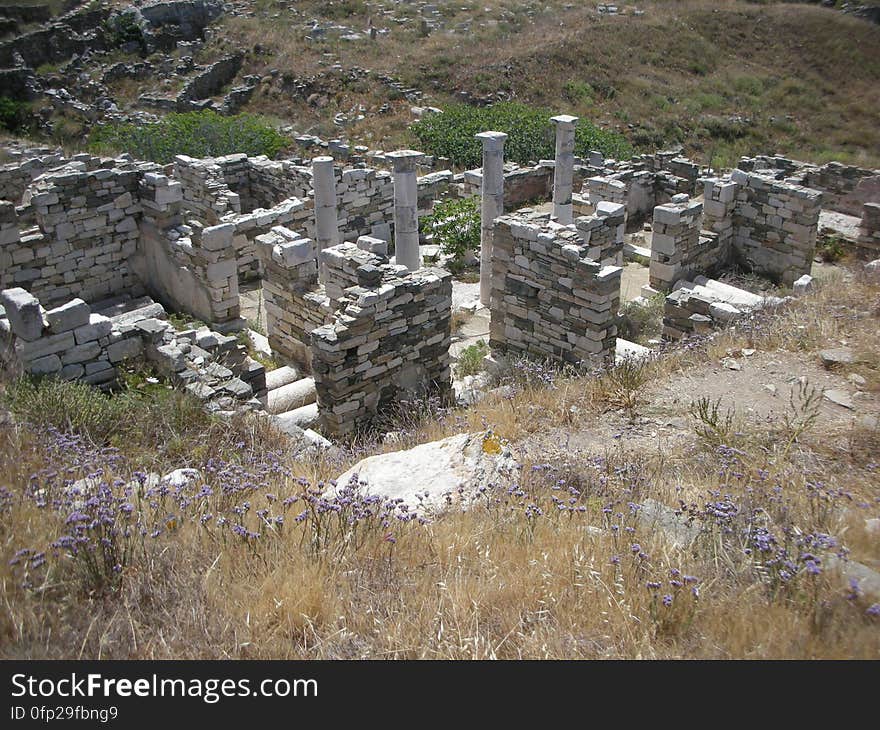 Delos greece