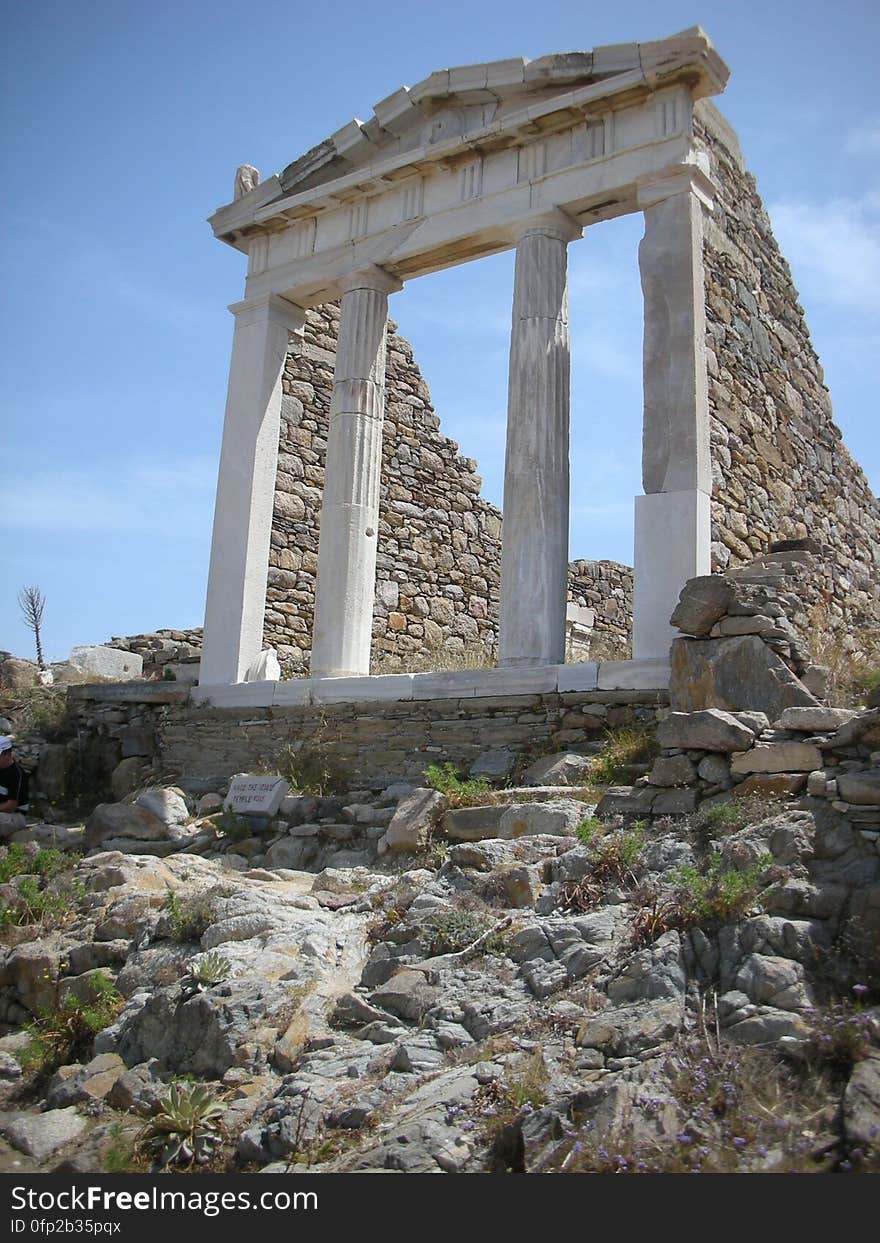 Delos greece