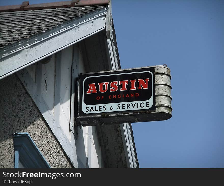 Old sign still on display in Machynlleth, Powys in 2013. Old sign still on display in Machynlleth, Powys in 2013.