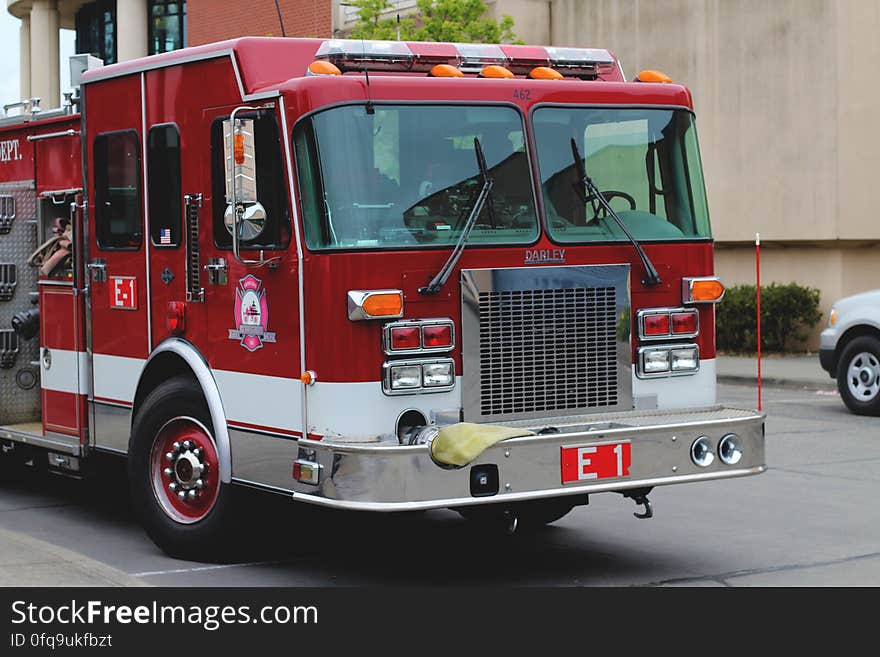 This was parked near Ambulance 1 and the Fire Command vehicle at the Courthouse, but is the first time I&#x27;ve seen it. It has the Engine 1 designation but I&#x27;m guessing it&#x27;s an older temp. This was parked near Ambulance 1 and the Fire Command vehicle at the Courthouse, but is the first time I&#x27;ve seen it. It has the Engine 1 designation but I&#x27;m guessing it&#x27;s an older temp.