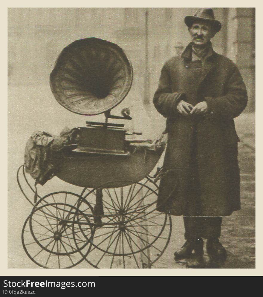 London, 1920s Photogravure by Donald Macleish from Wonderful London by St John Adcock, 1927. From the section entitled Some of the sights and sounds that liven London streets: The gramophone charioted in a perambulator seems the last and most sordid victory of the Age of Science. Even a barrel-organ, they say, needs some skill in the grinding. More at www.wonderfullondon.tumblr.com/