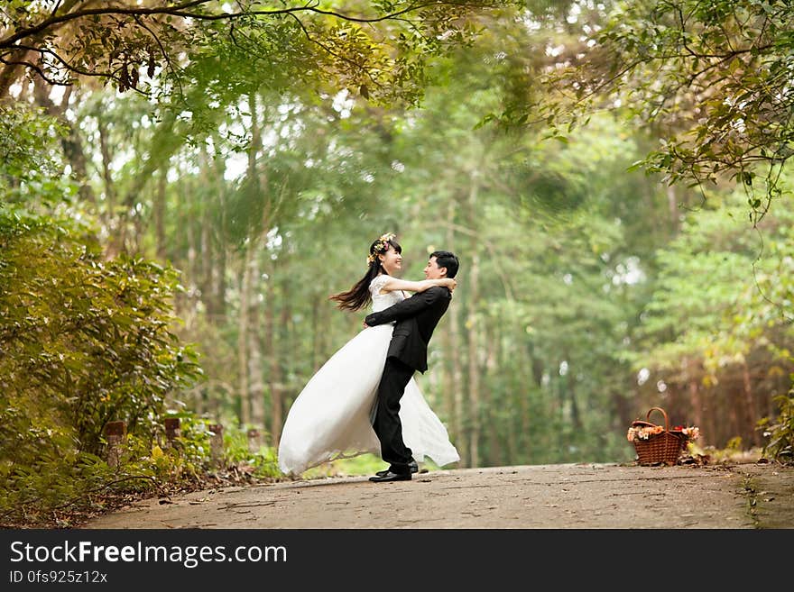 Wedding Couple Photo