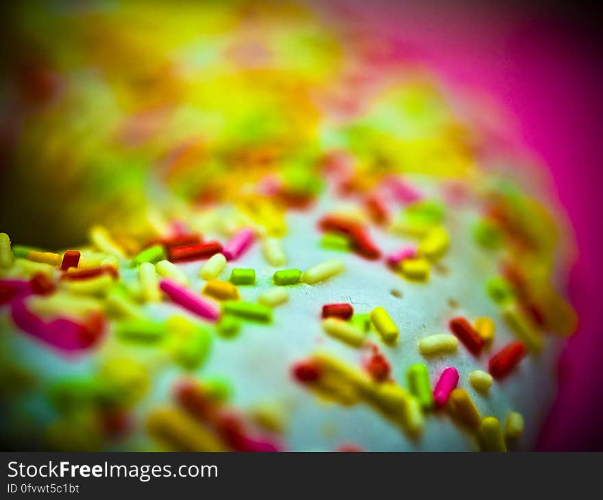 wonderful sprinkle doughnut