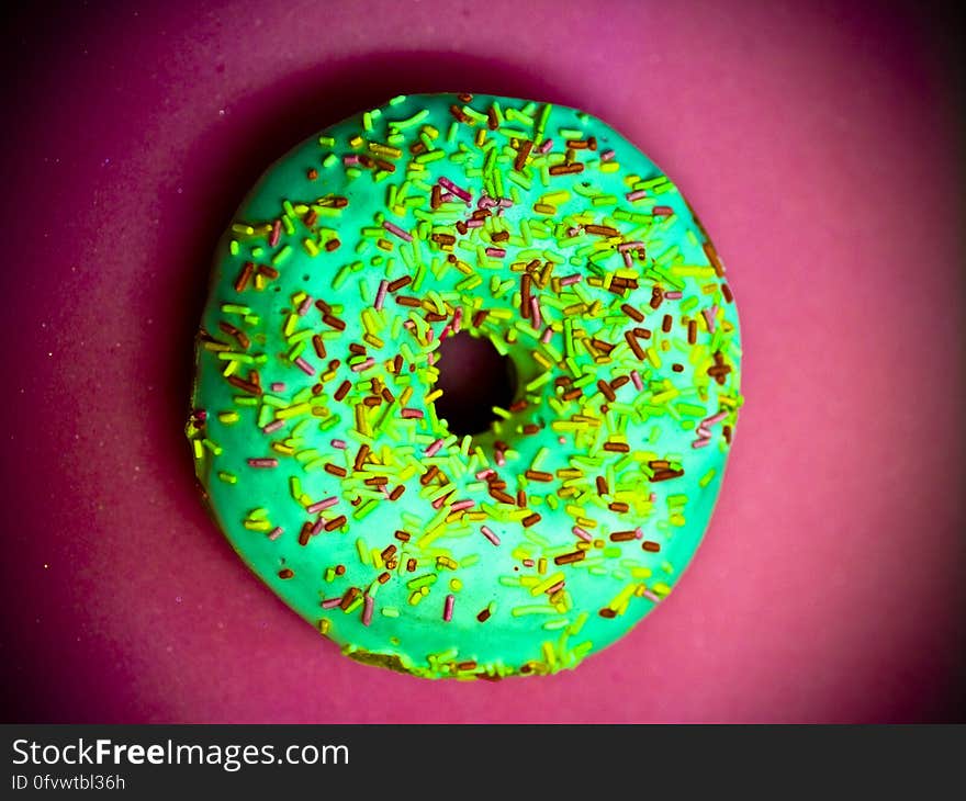 wonderful sprinkle doughnut