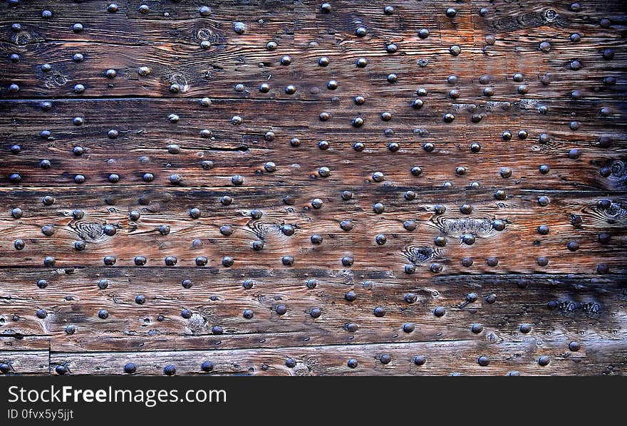 Brown Wooden Board With Black Bead