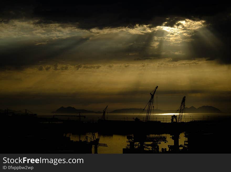 Sky, Horizon, Atmosphere, Calm