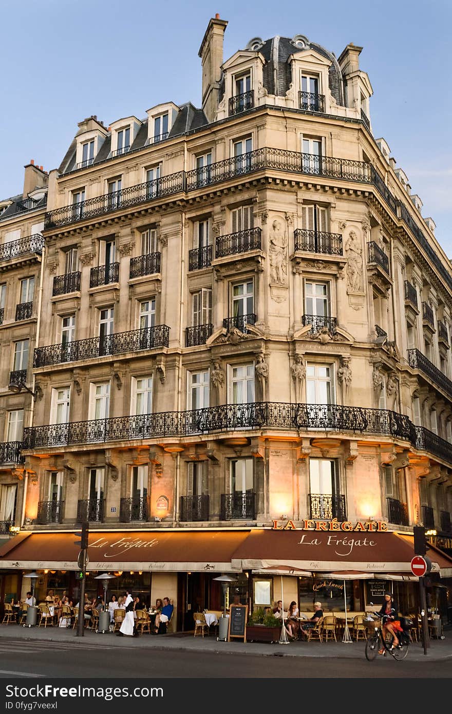 La Frégate Brasserie, Paris