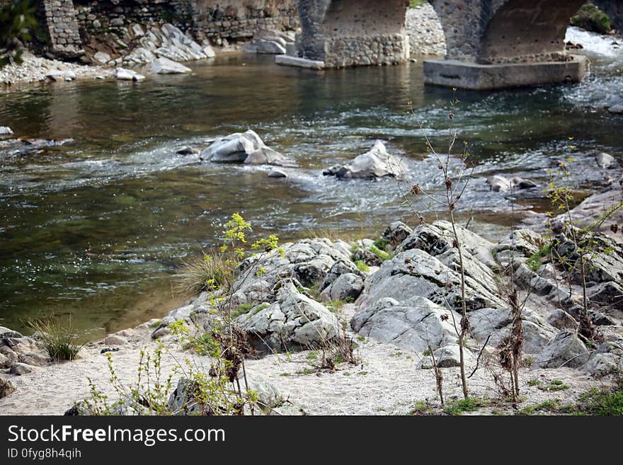 Le Gardon peu en amont de Anduze. Le Gardon peu en amont de Anduze.