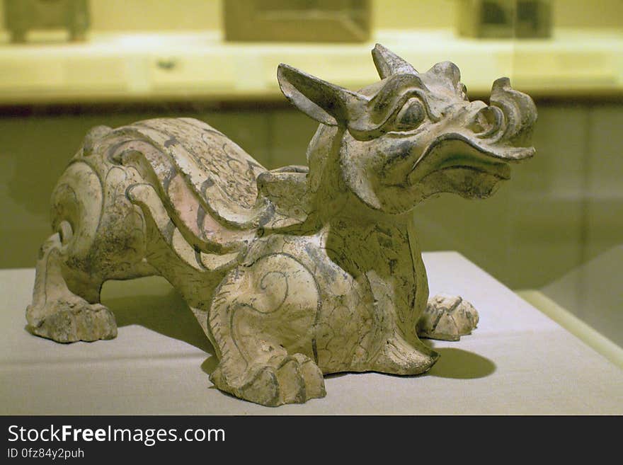 Chinese chimera from Han Dynasty in the collection of the Art Institute of Chicago.