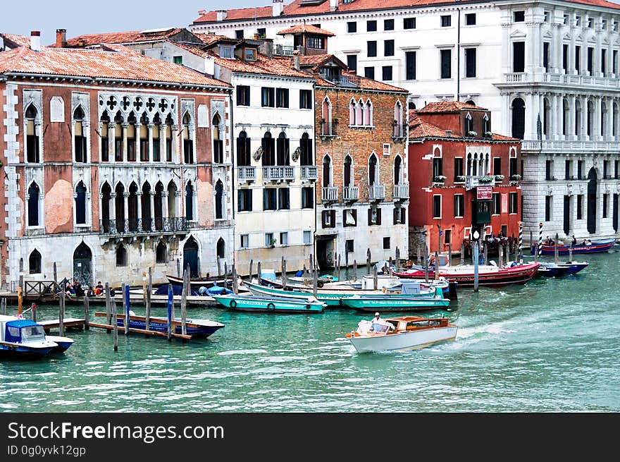 grand canal rialto gondola venezia venice veneto rondo veneziano italia italy travel hotel luxury art creative commons cc gnuckx panoramio flickr gps geotag wiki wikipedia. grand canal rialto gondola venezia venice veneto rondo veneziano italia italy travel hotel luxury art creative commons cc gnuckx panoramio flickr gps geotag wiki wikipedia