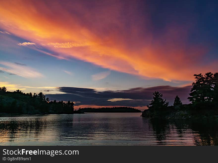 A peaceful lake at dawn.