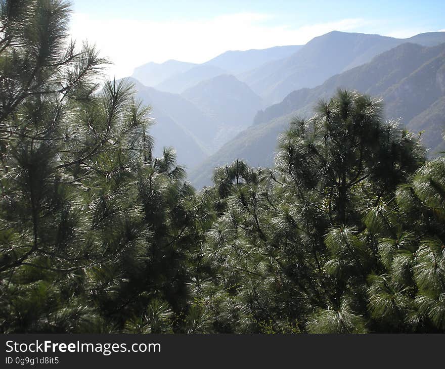 Una vista desde el Parque Ecológico Chipinque en San Pedro, Nuevo Leon.