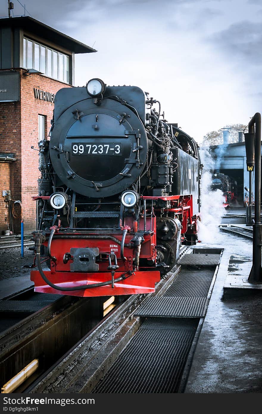 Locomotive Engine