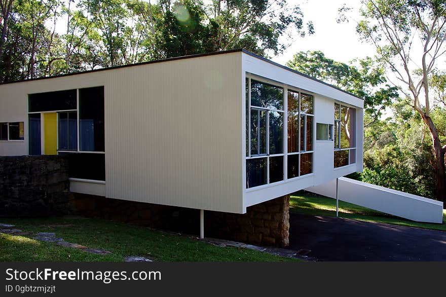 Modern homes still? 1950 Rose Seidler House, Sydney Australia. Journal Event Code:. Modern homes still? 1950 Rose Seidler House, Sydney Australia. Journal Event Code: