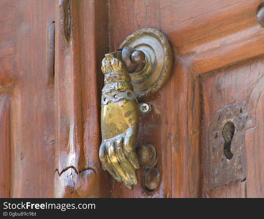 Brown, Handle, Door, Fixture, Wood, Dead bolt