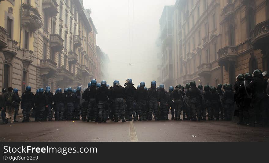 Italian police and Black Bloc militants clash in the northern Italian city of Milan on the opening day of Expo Milano 2015, May 1, 2015. Italian police and Black Bloc militants clash in the northern Italian city of Milan on the opening day of Expo Milano 2015, May 1, 2015.