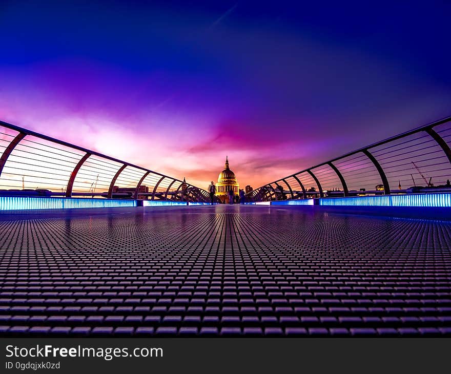 Millennium footbridge in London at night.