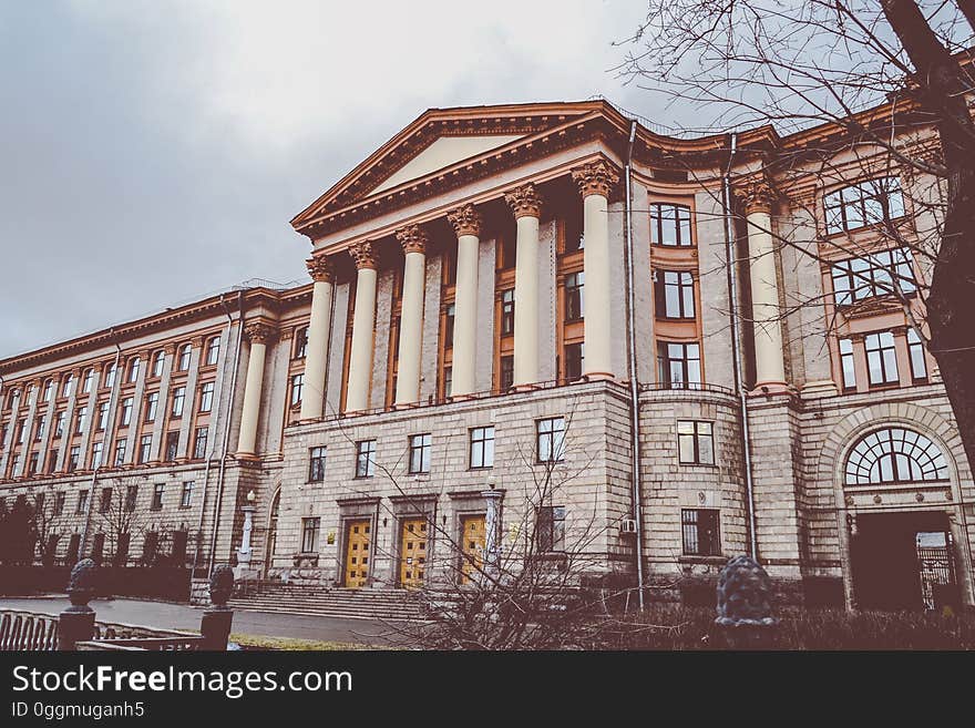 A classical style building with Corinthian columns.