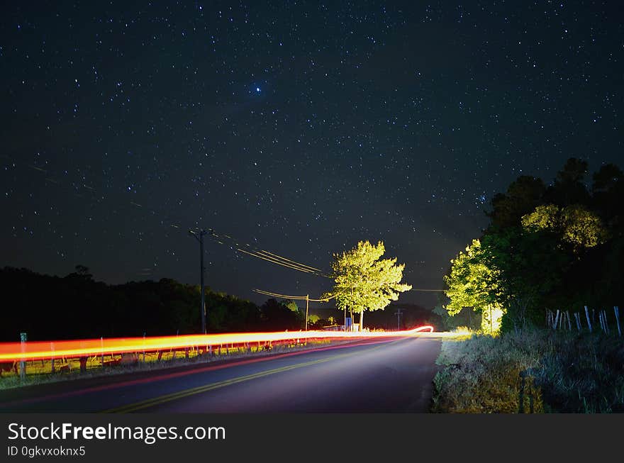 Noche de estrellas, arboles y potreros en Valle Hermoso, Misiones. Noche de estrellas, arboles y potreros en Valle Hermoso, Misiones.