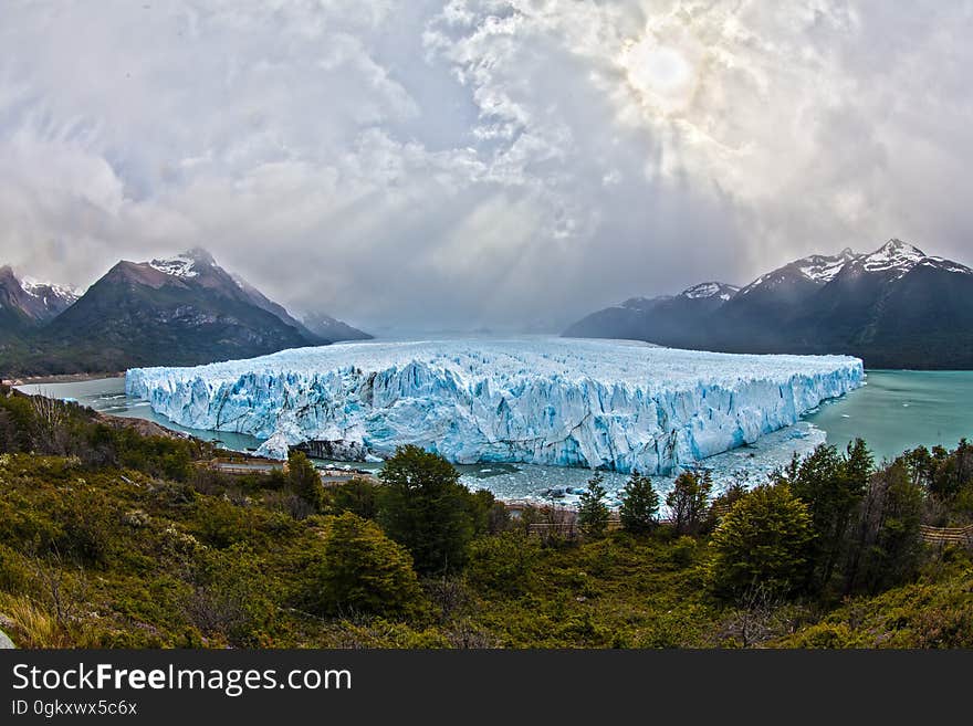 The Perito Moreno glacier on a cloudy day.