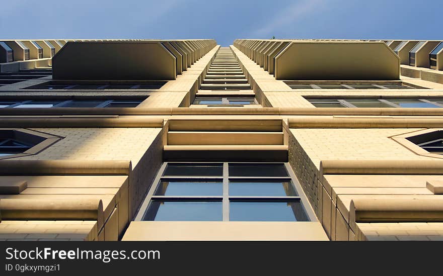 Low angle view looking to top of modern commercial building.