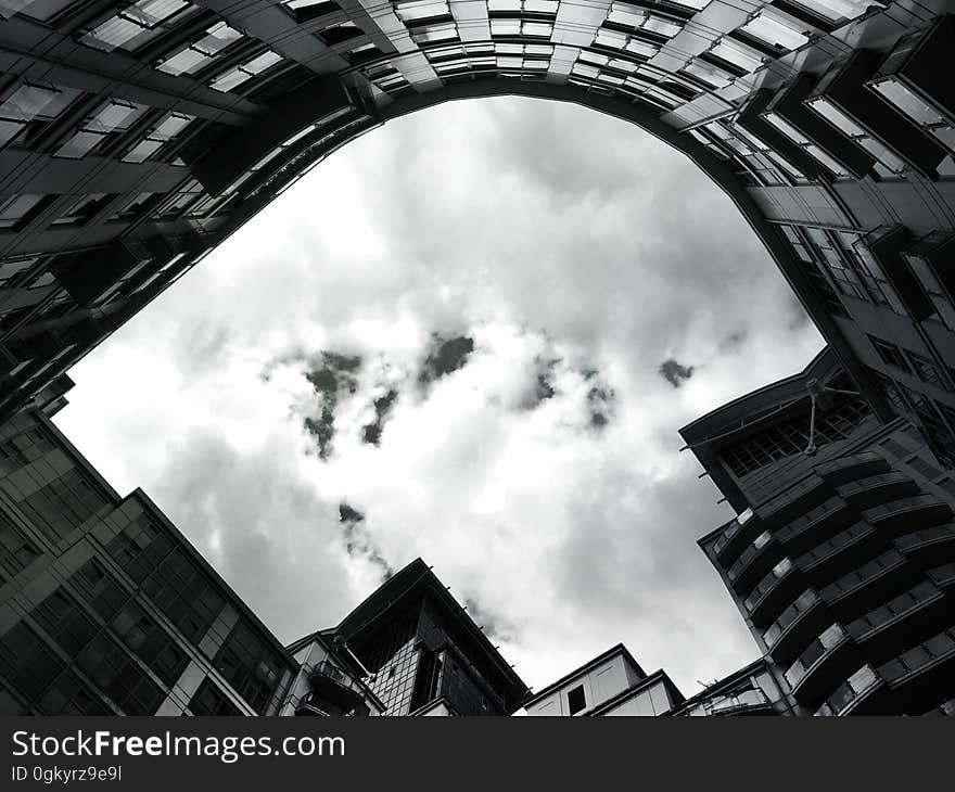 A view from the inner court of an apartment complex.