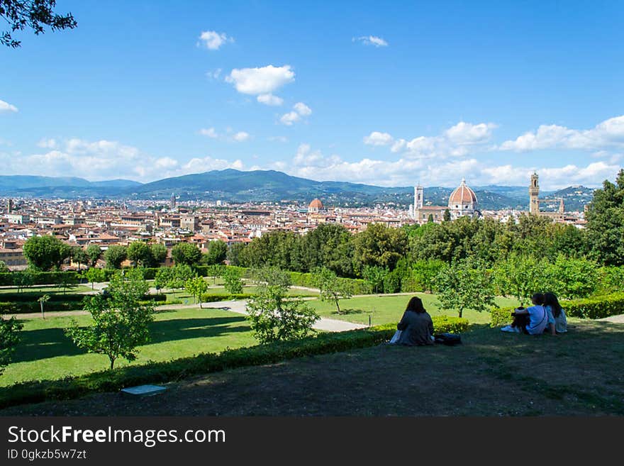 Florence panorama from Boboli Gardens, with Il Duomo, Giotto Campanile and Palazzo Vecchio on the horizon.