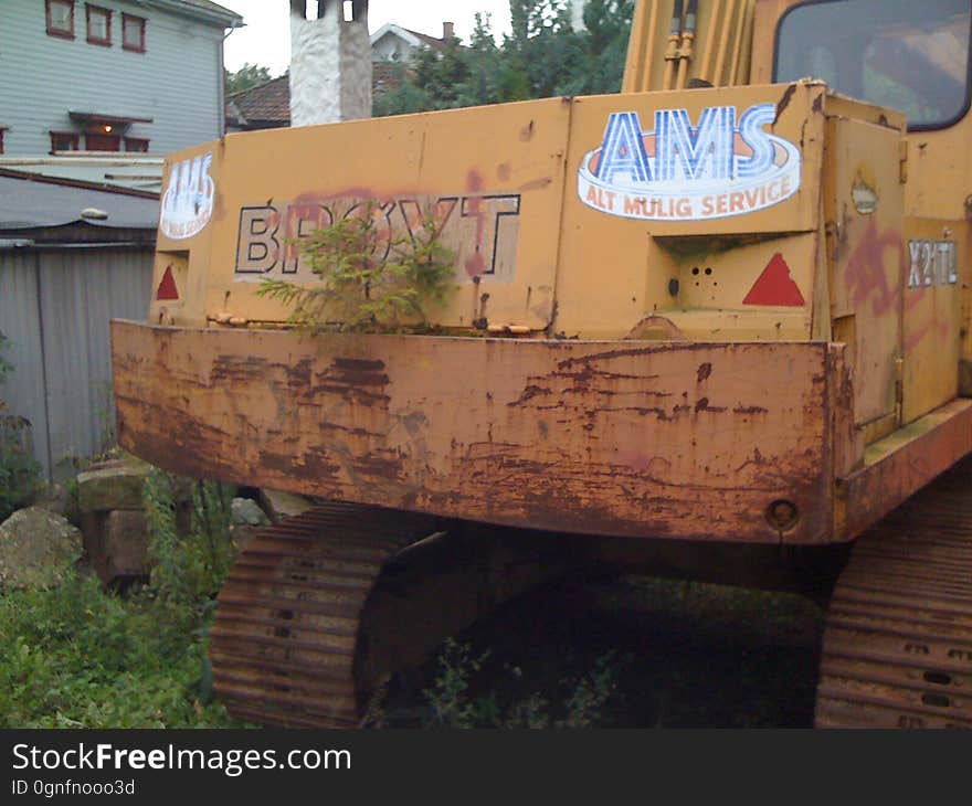 Take the hint, when trees start to grow on your excavator it is time to A&#x29; sell it or B&#x29; junk it. Take the hint, when trees start to grow on your excavator it is time to A&#x29; sell it or B&#x29; junk it