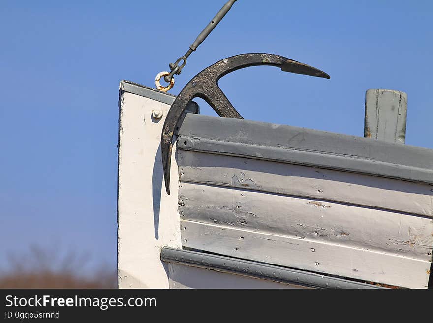 Sky, Automotive Exterior, Angle, Metal