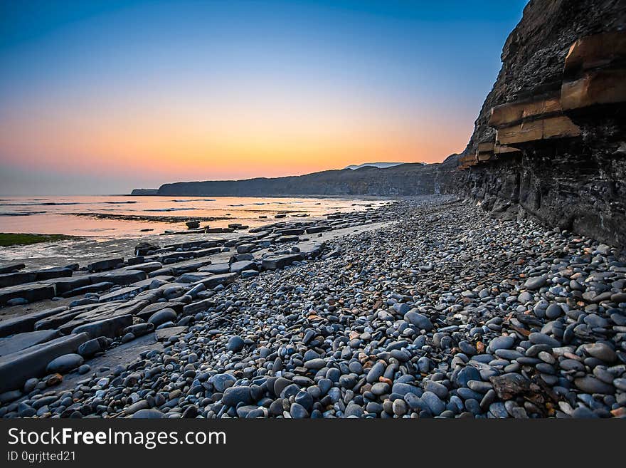 Sea, Body Of Water, Coast, Sky