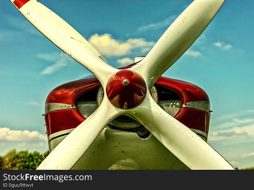 A close up of a retro monoplane propeller.