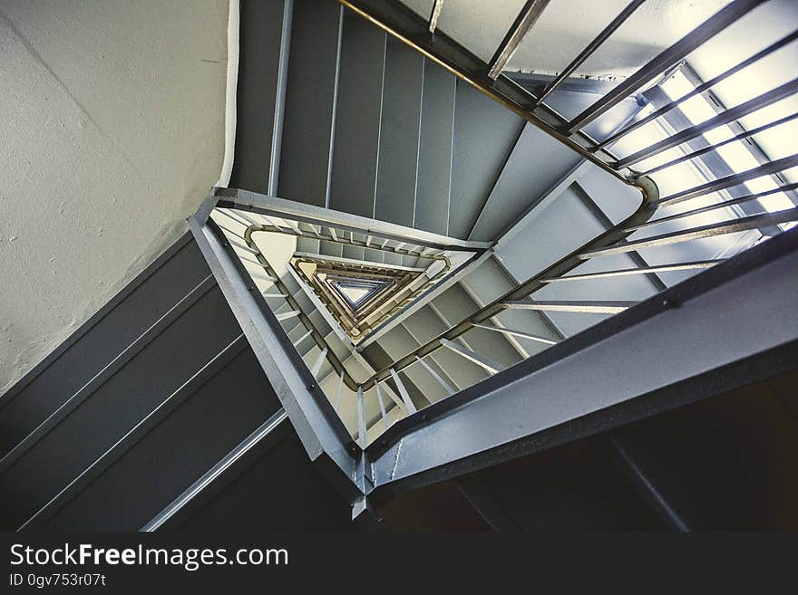 Aerial view of an angled staircase.