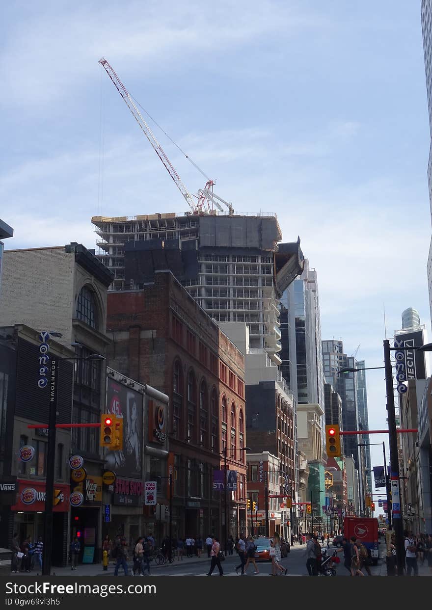 Looking south at the construction of Massey Tower at 201 Yonge Street, 2017 06 28 -w