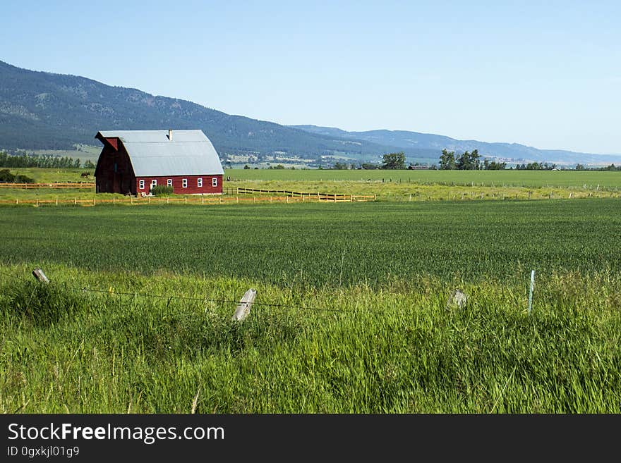 Barn in North Eastern Oregon