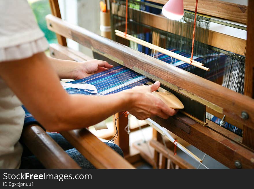 Loom, Wood, Engineering, Hardwood, Machine, Wood stain