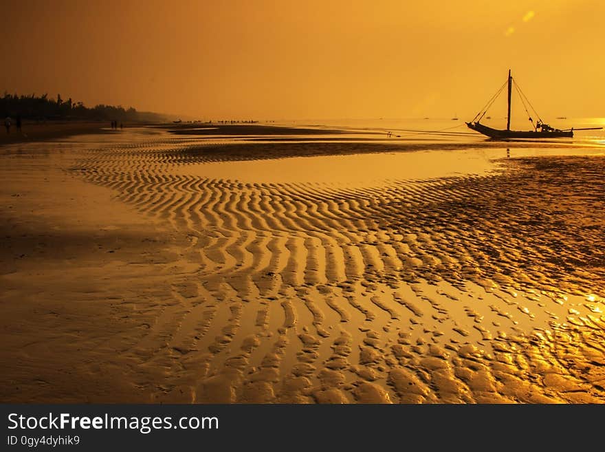 Sea, Sky, Horizon, Calm