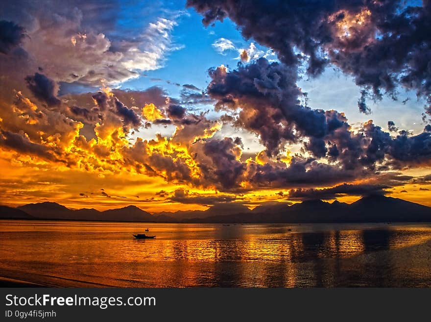 Sky, Nature, Horizon, Reflection