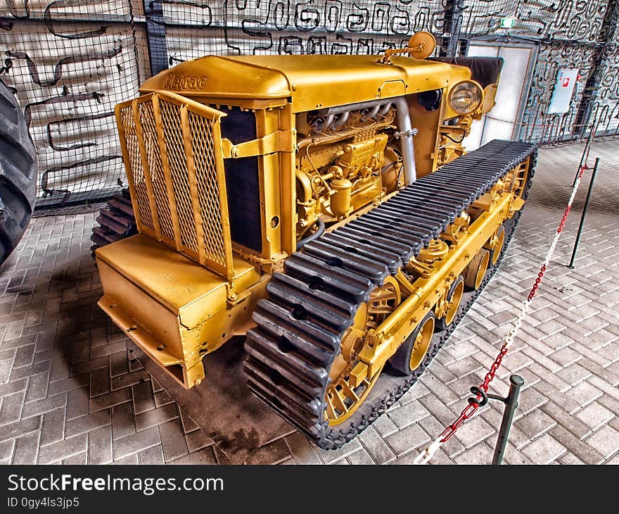 Bulldozer, Construction Equipment, Vehicle, Metal