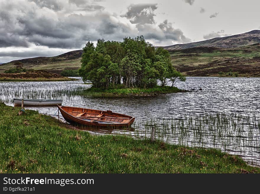 Loch, Water, Reflection, Cloud