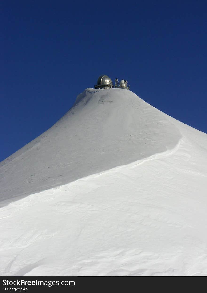 Mountainous Landforms, Sky, Nunatak, Ridge