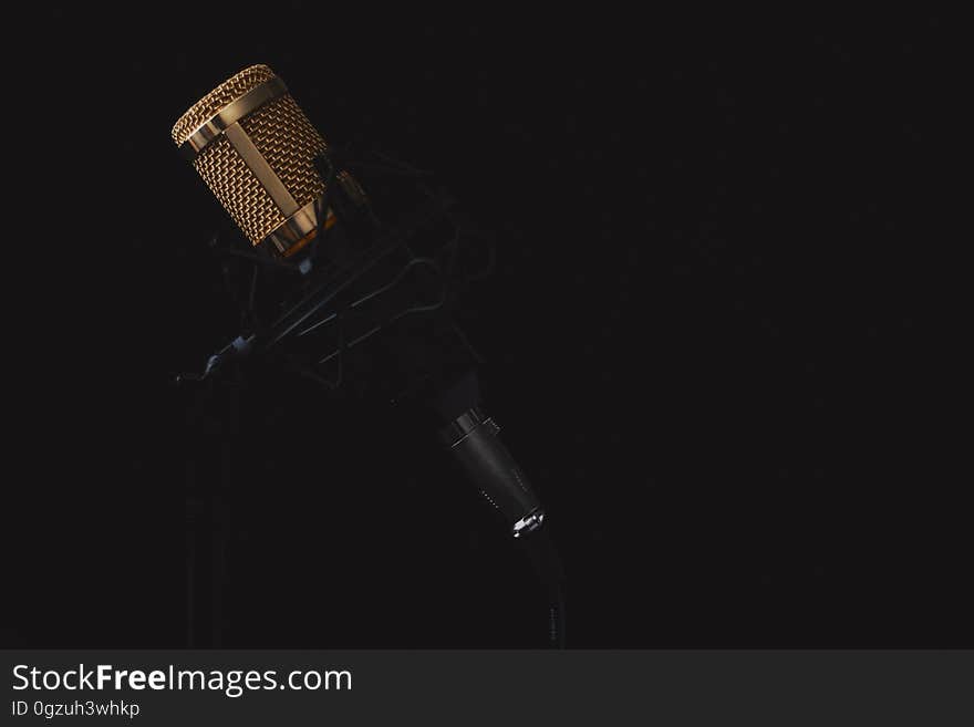 Microphone, Darkness, Phenomenon, Audio Equipment