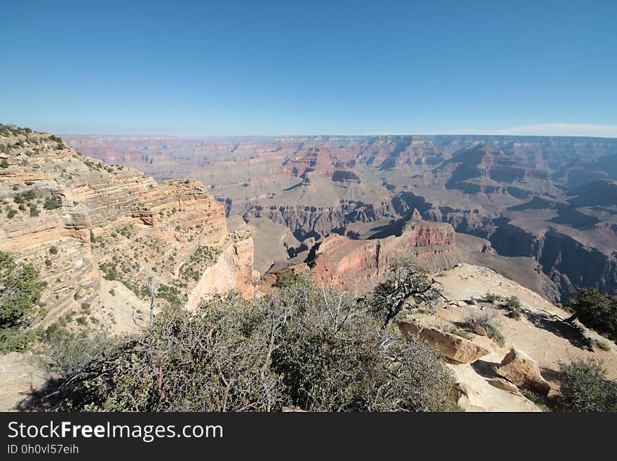 A panoramic view of the rock formations in the Grand Canyon, Arizona, USA.