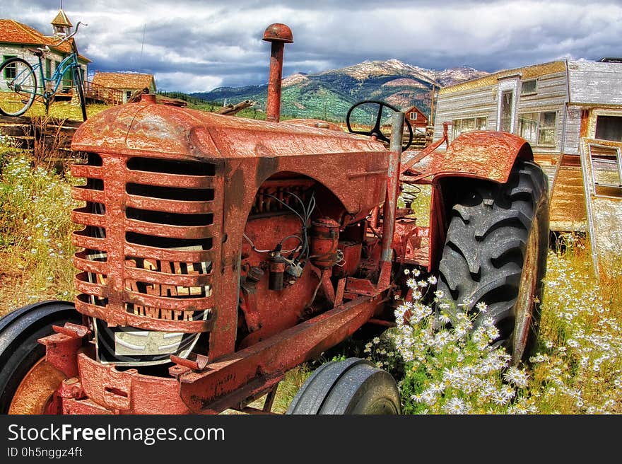 Tractor, Agricultural Machinery, Motor Vehicle, Vehicle